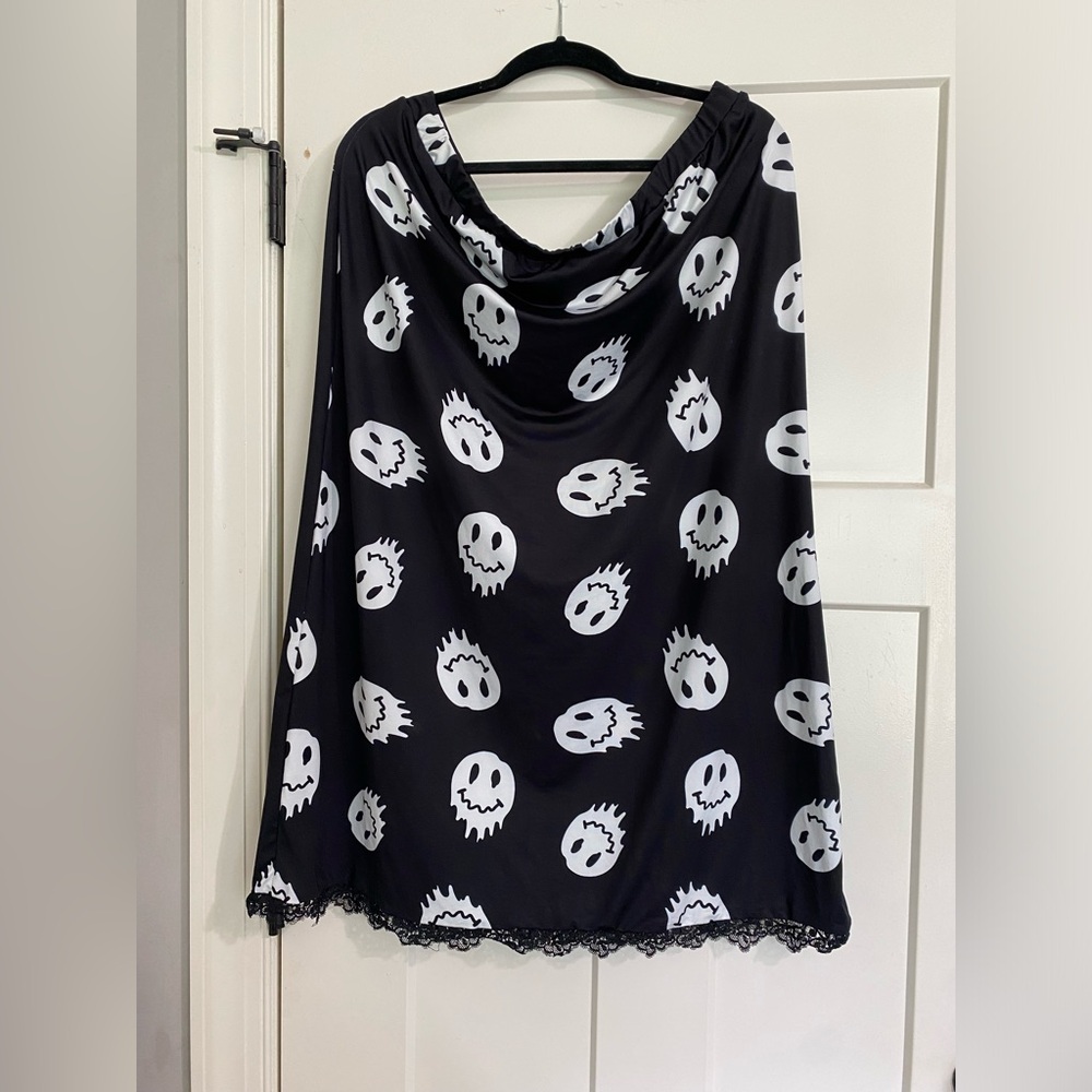 Black and White Smiley Print Skirt